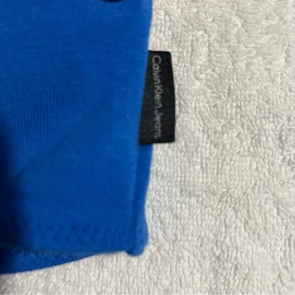 Calvin Klein Jeans Women's Cap-Sleeve V-Neck Bodysuit - Blue, Size XS, NWT - Picture 6 of 12